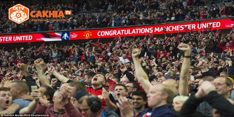 CLB nào có lượng fan hâm mộ lớn nhất thế giới theo trang web