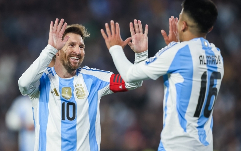 Cầu thủ nổi bật và màn trình diễn cá nhân