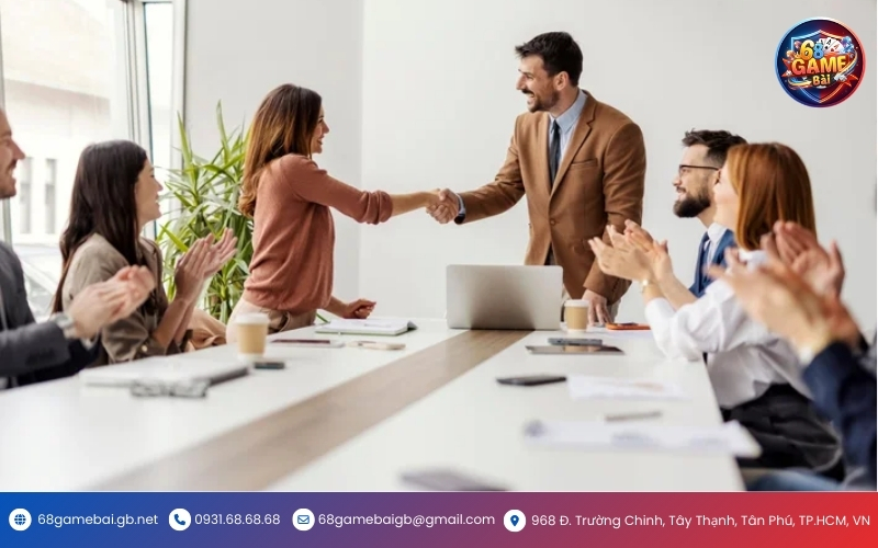 Đóng góp cho ngành giải trí trực tuyến