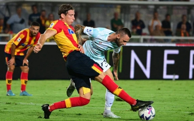 Phân tích chiến thuật của hai đội