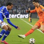 Phân tích kỹ thuật "Step-over" và tính hiệu quả trong đối đầu 1-1.